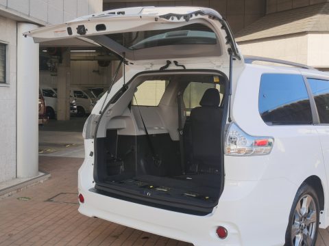 2018モデル　TOYOTA 　SIENNA　トヨタ　シエナ　SE　スポーティー　北米トヨタ　ミニバン　人気車種flexdream　 (4)